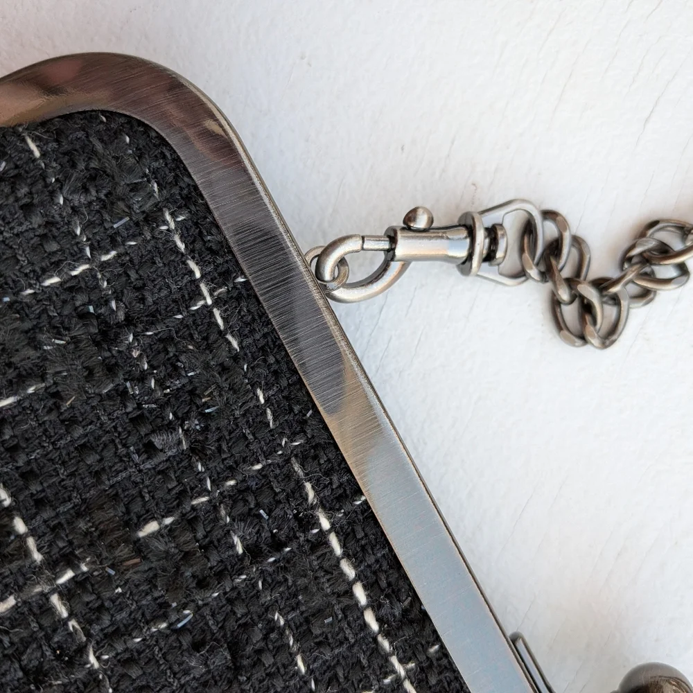 Patricia Nash Potenaz Black &‎ White Bouclé Frame Crossbody Kiss Lock Clutch